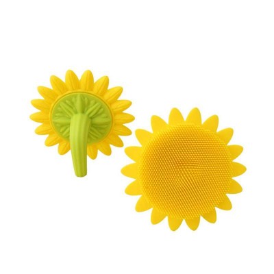 BPA free colorful sunflower shower brush baby body silicone bath soft brush